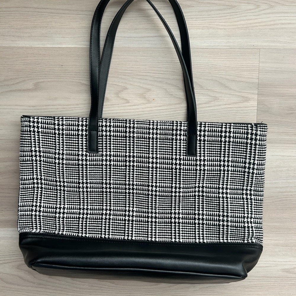 Black and White Checkered Tote Bag